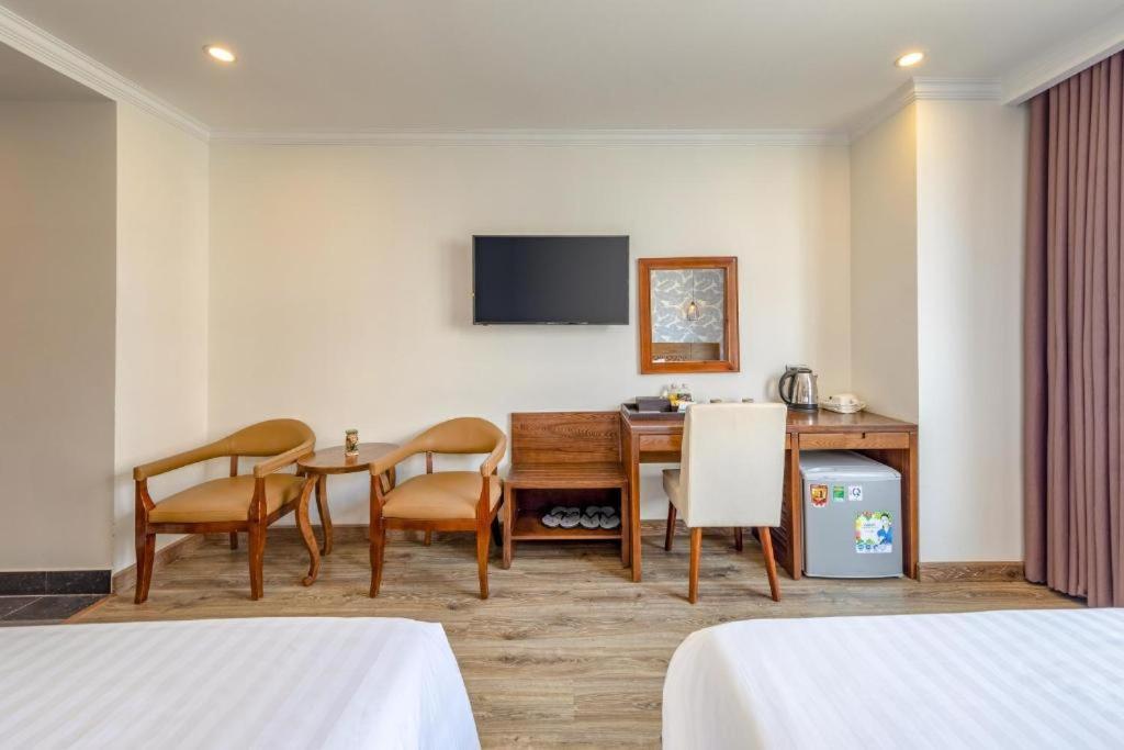 Grand Sea View Hotel & Spa Дананг Екстериор снимка